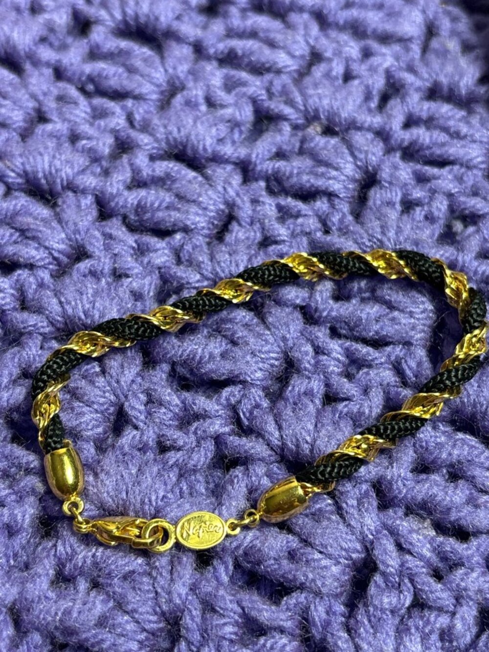 Vintage Goldtone Black Twisted Rope Bracelet 7.25 inches Long